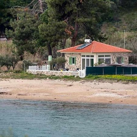 House Kokkalas On The Beach 皮加迪卡 外观 照片